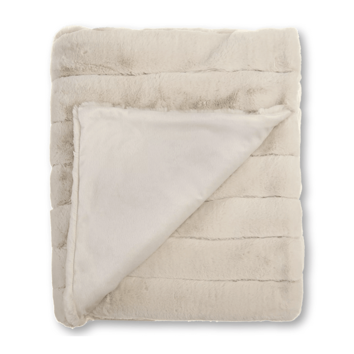 Oatmeal Cougar Faux Fur Throw